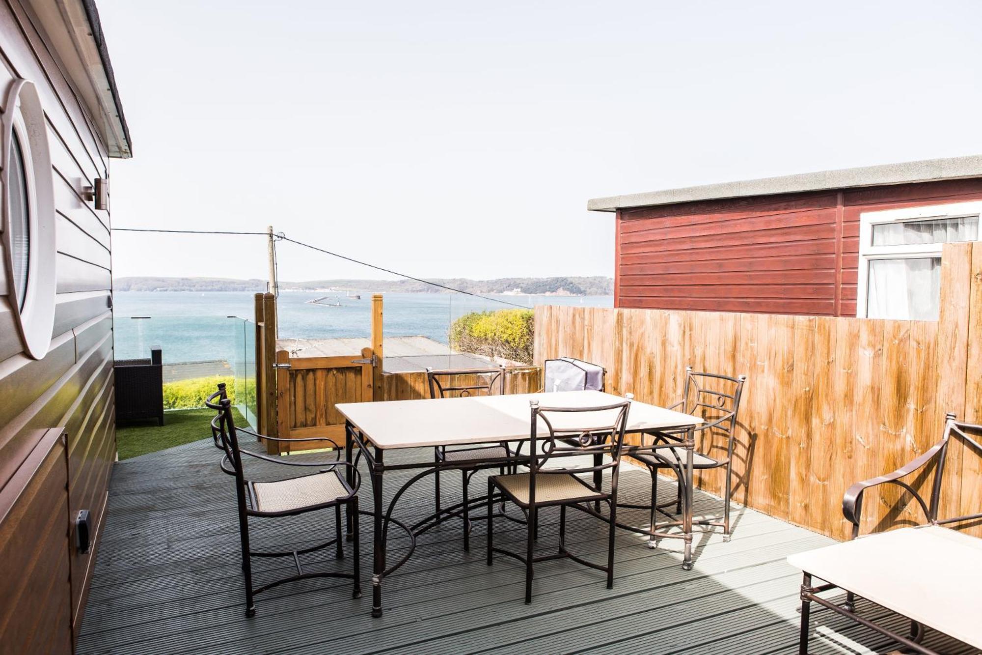 2 Bedroom Chalet With Sea Views Plymouth Eksteriør billede