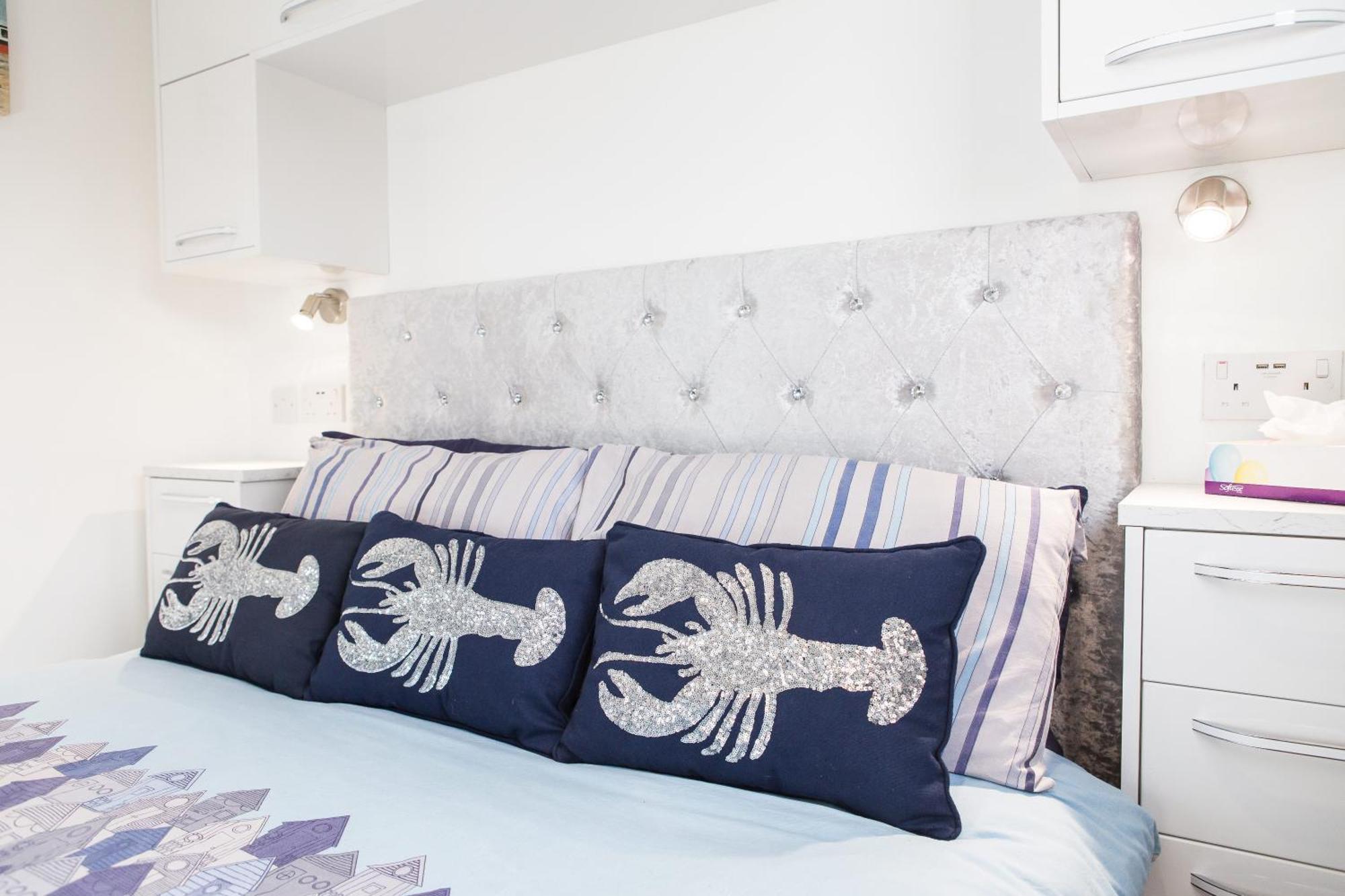 2 Bedroom Chalet With Sea Views Plymouth Eksteriør billede
