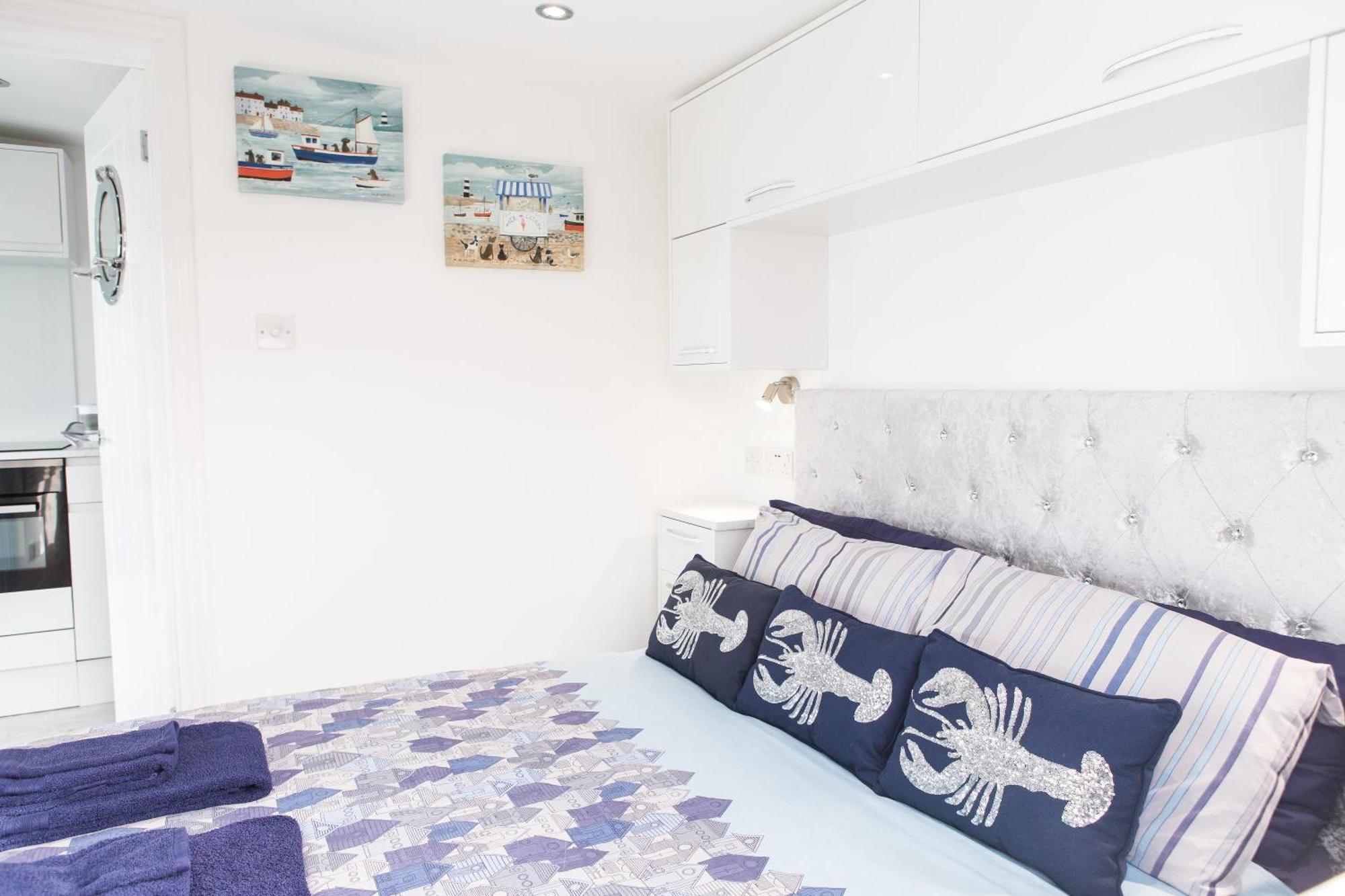 2 Bedroom Chalet With Sea Views Plymouth Eksteriør billede